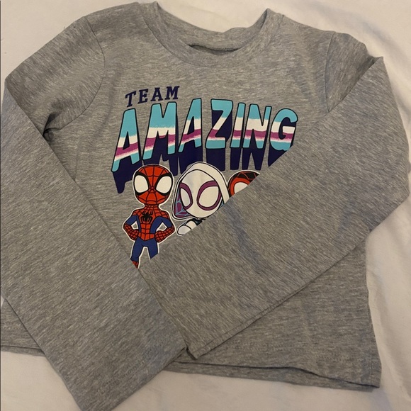 Kids Clothing Bundle with Graphic Tee and Carpenter Jeans - Picture 6 of 10